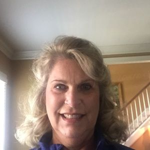 Meet your Posher, Myra